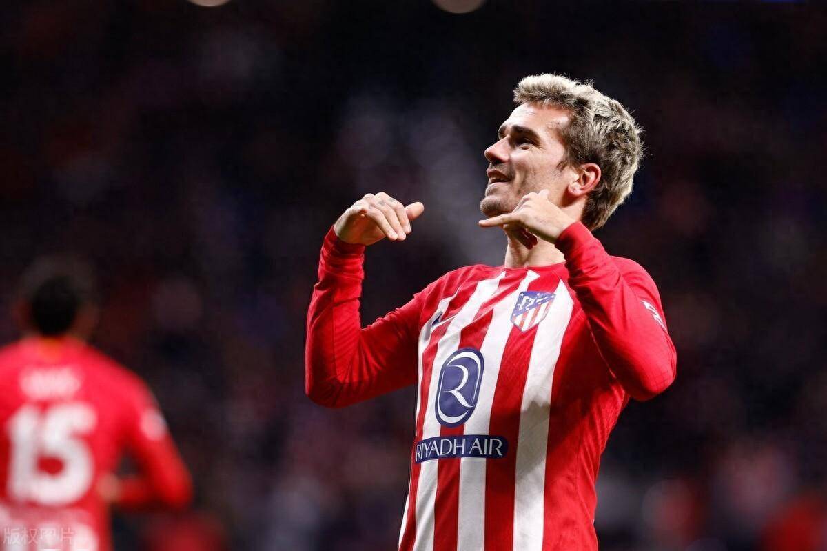 爱游戏官方-冲刺阶段犹他爵士手感冰凉风云突变AC米兰冲刺阶段回应争议，现场解说直呼：曼城今晚扳平良机